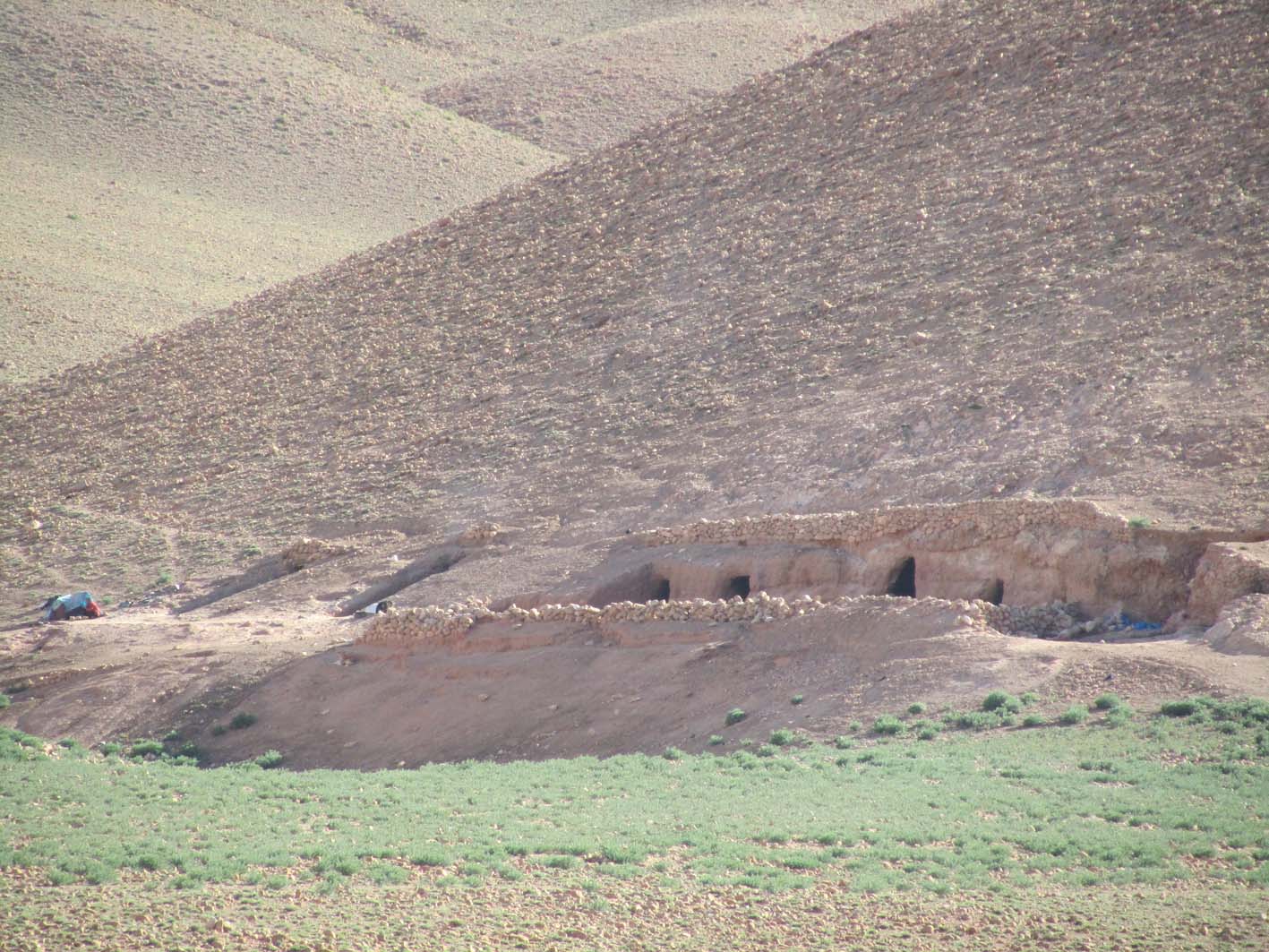 cave nomads morocco